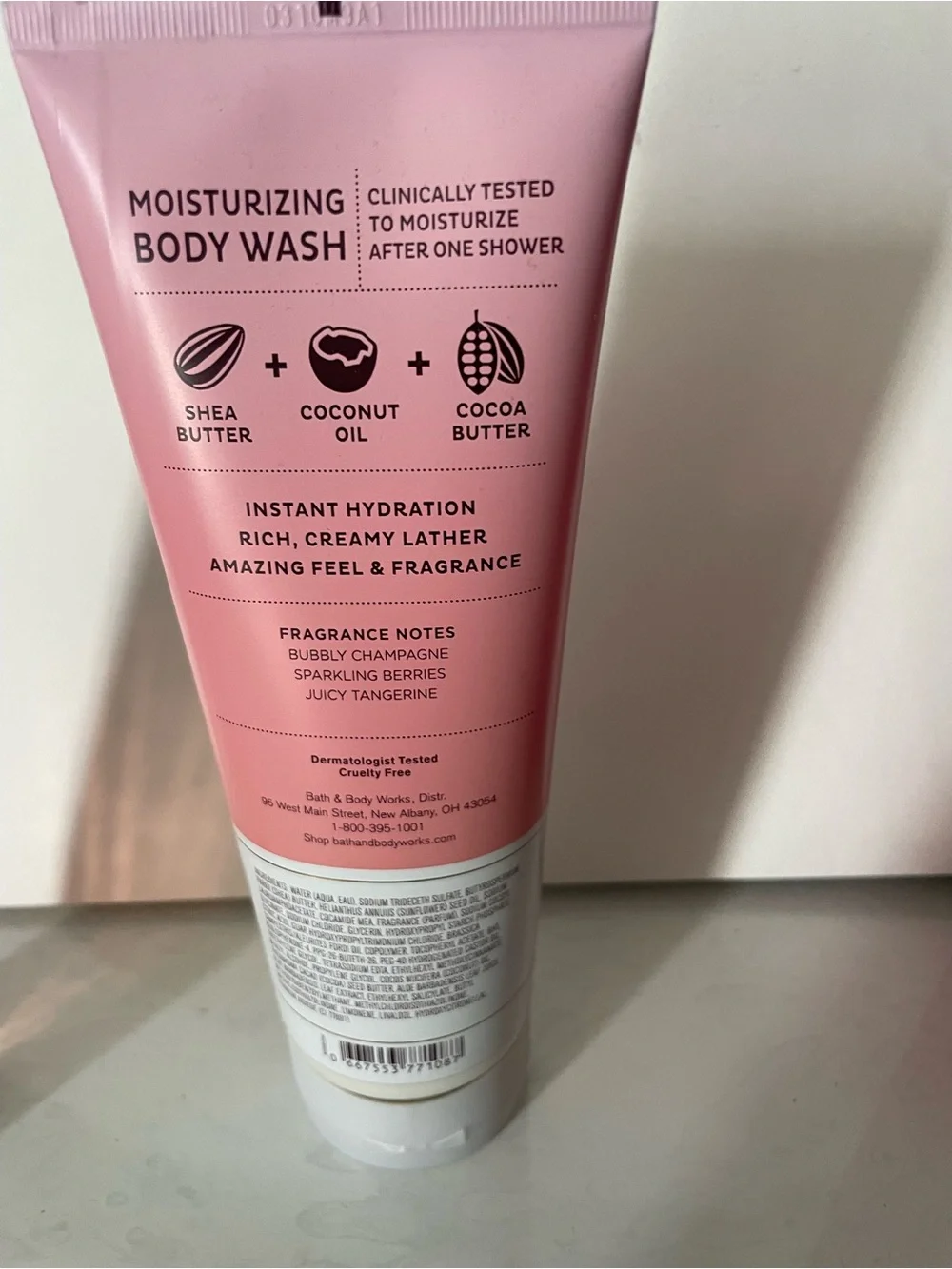 Bath & Body Works Champagne Toast Moisturizing Body Wash - Pink